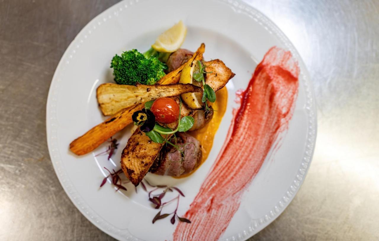 The Inn Hotel Bar And Restaurant Saint Helier Jersey Dış mekan fotoğraf