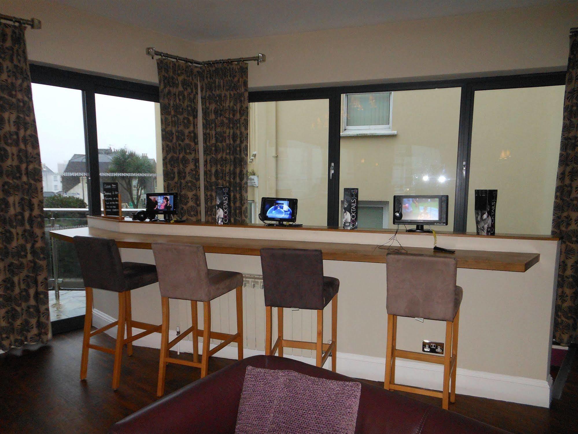 The Inn Hotel Bar And Restaurant Saint Helier Jersey Dış mekan fotoğraf